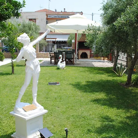 Artemis * Παραλία Διονυσίου
