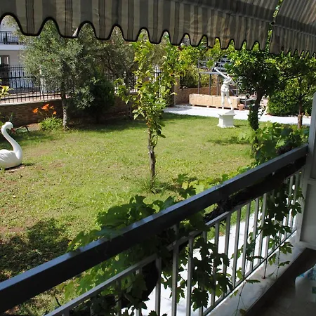 Apartament Artemis Paralia Dionysiou