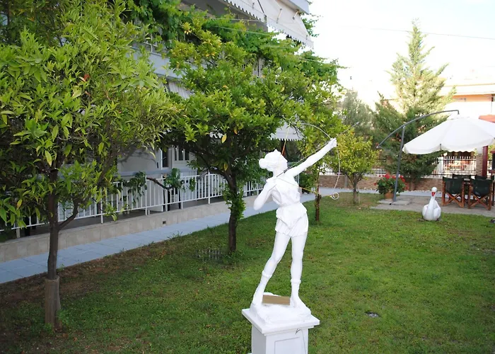 Artemis Apartament *